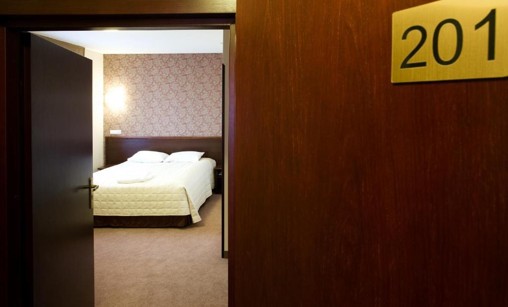 Hotel Centrum Kwidzyn Cameră foto